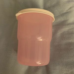 Set of 4 pink and white Tupperware tumblers